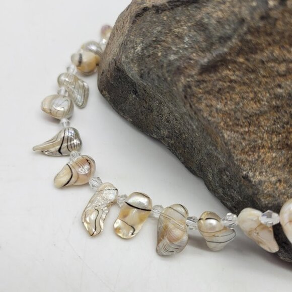 Beautiful Oyster Shell Stripe Baroque Pearl Necklace Beach Island Coast Seaside - Picture 4 of 9